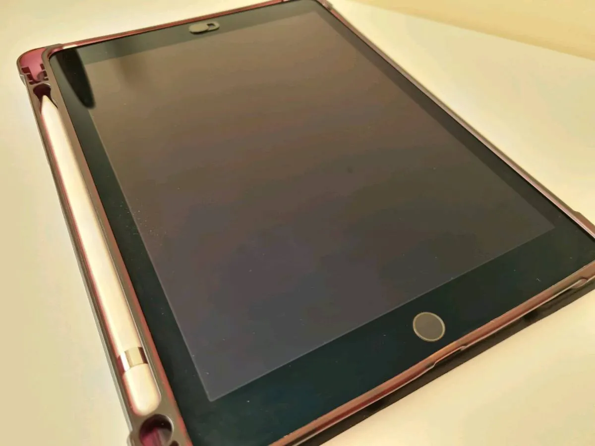 iPad Pro 256 GB (9.7-inch, Wi-Fi + Cellular) 2016 - Image 2