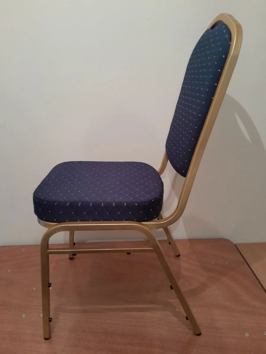 Banquet chairs - Image 1