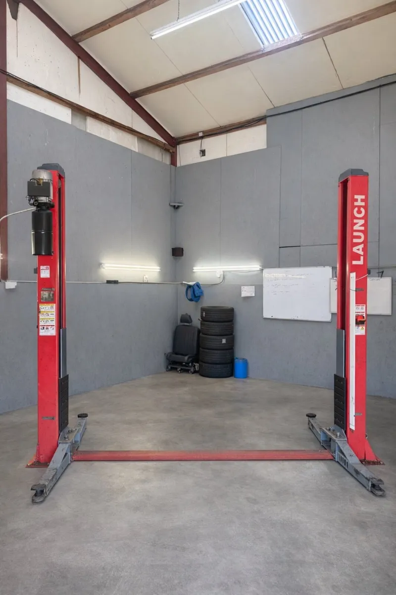 Launch Mechanics lift - Image 2