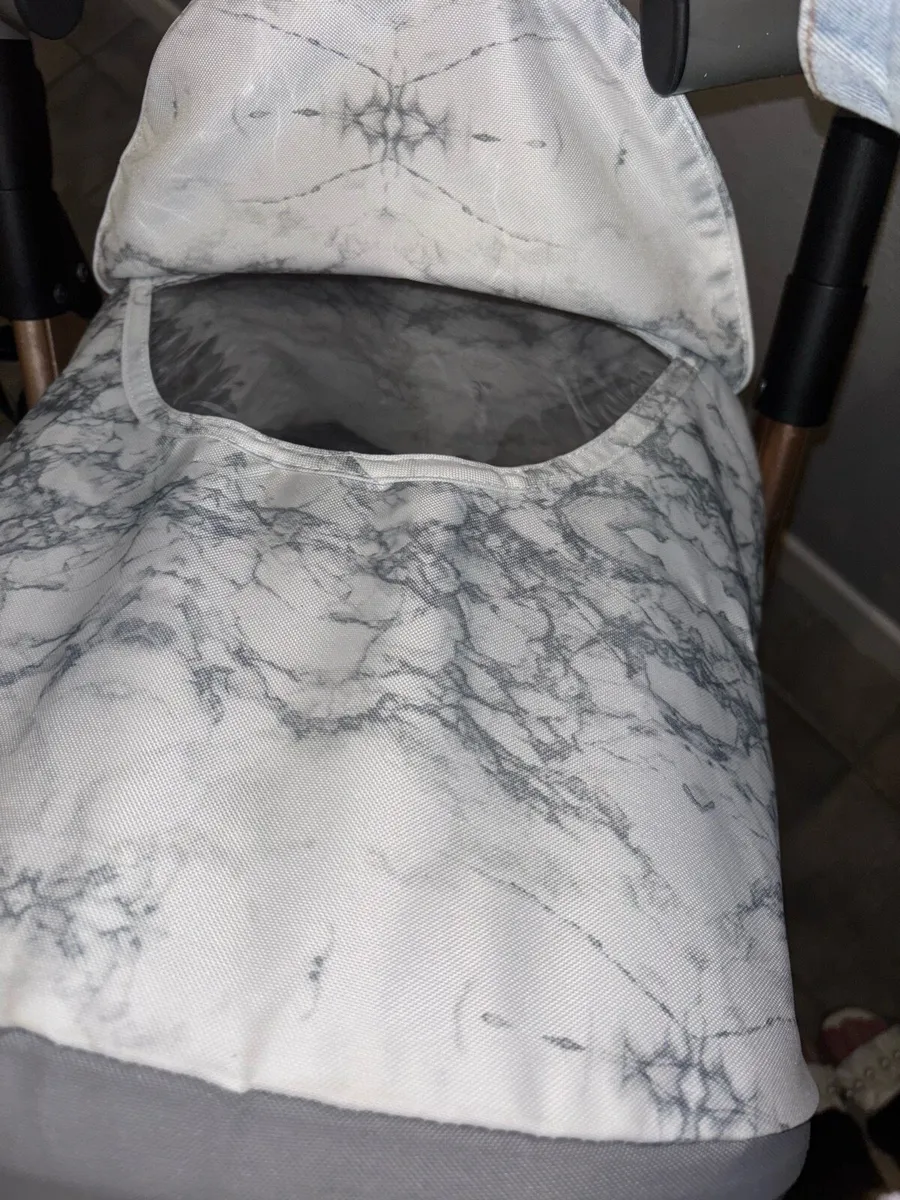 My babies stroller - Image 4