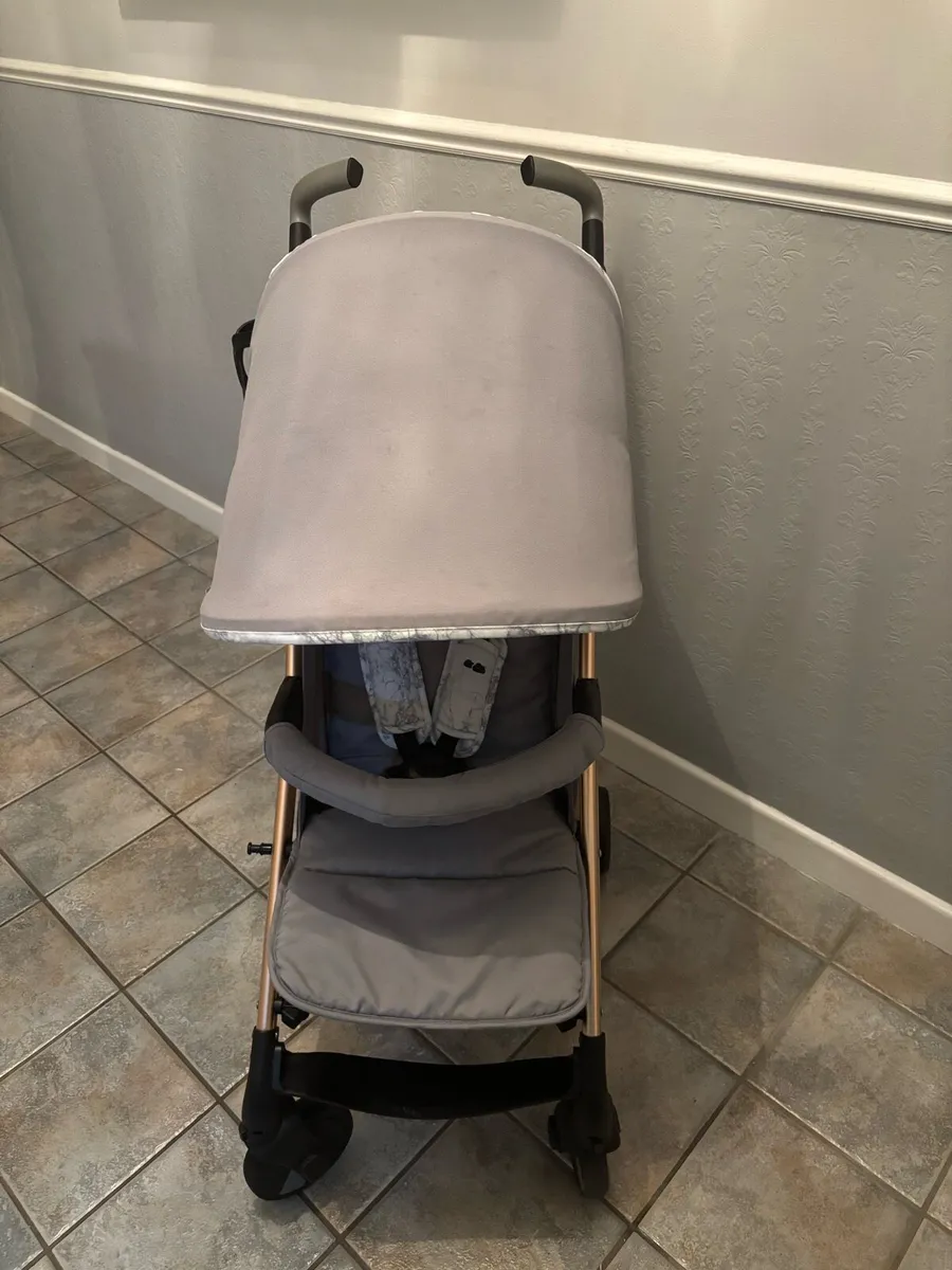 My babies stroller - Image 2