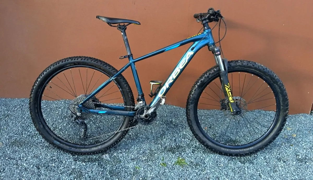 Mountain Bike - Image 2