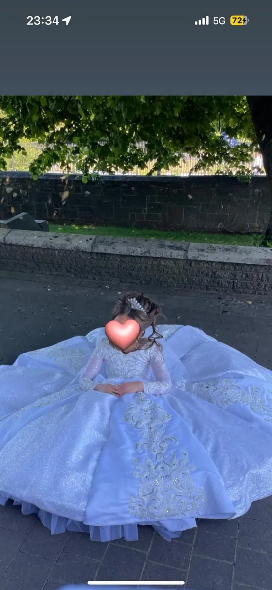 Communion dress - Image 4