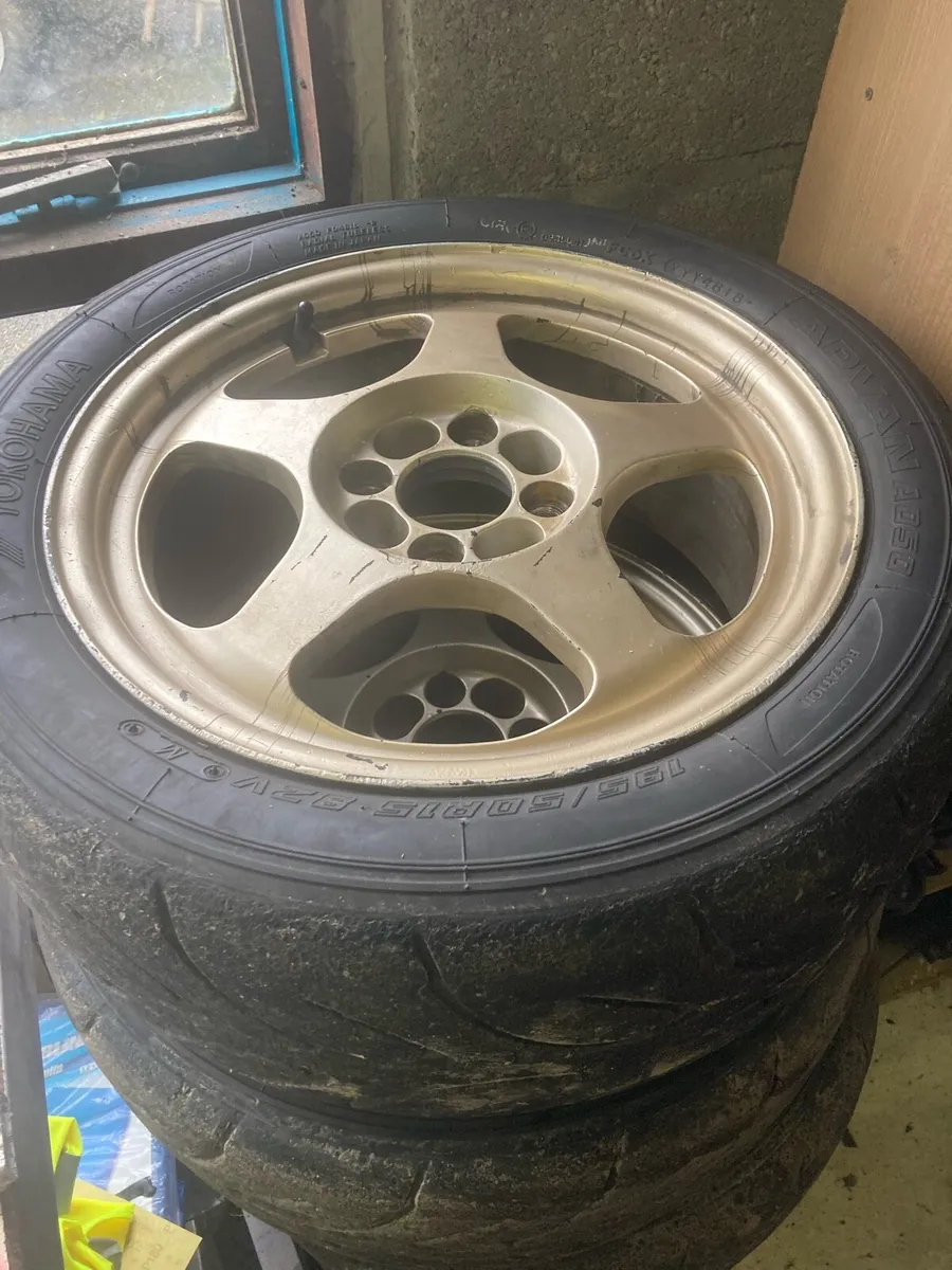 Few civic bits - Image 1