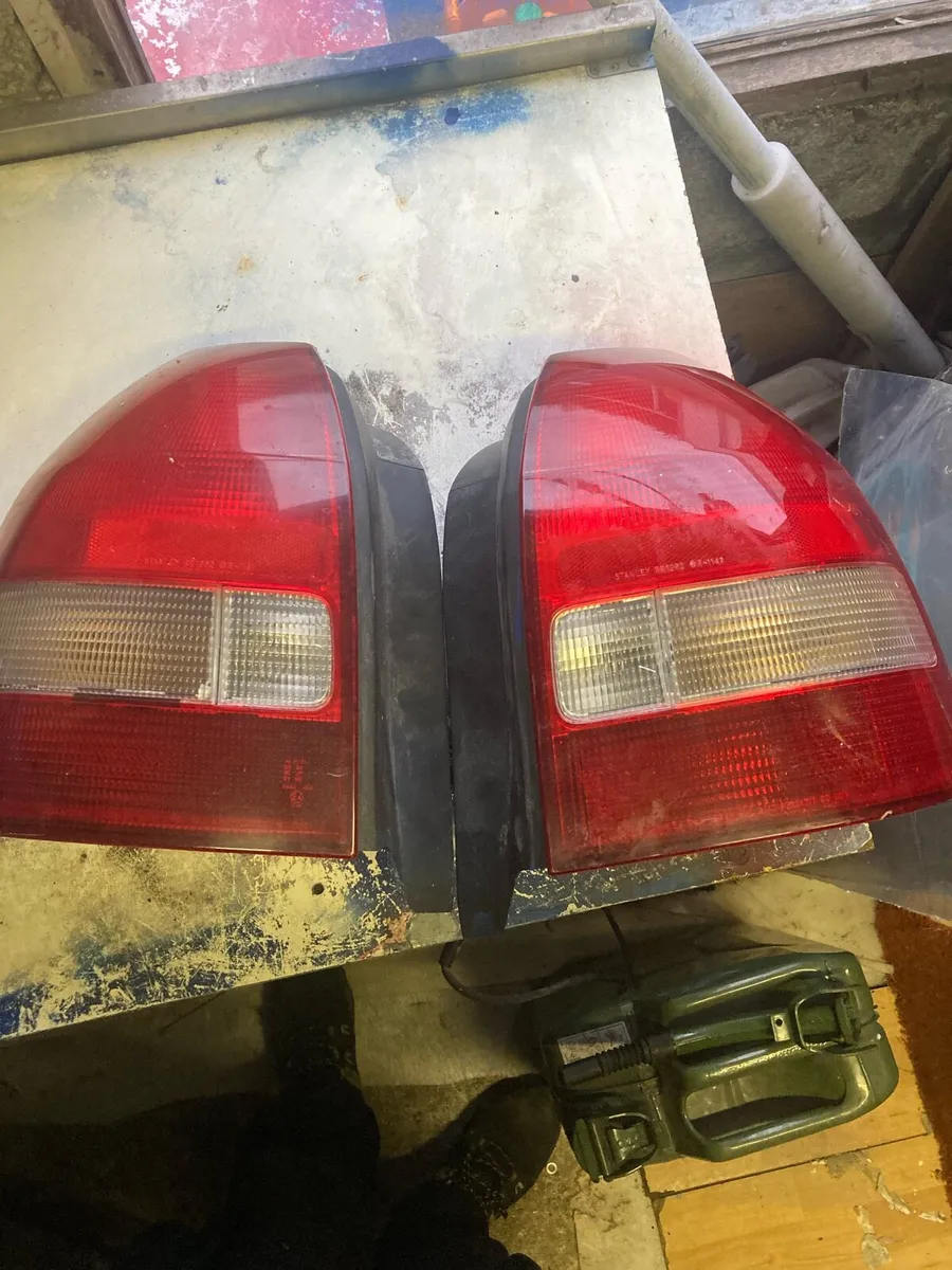 Few civic bits - Image 4