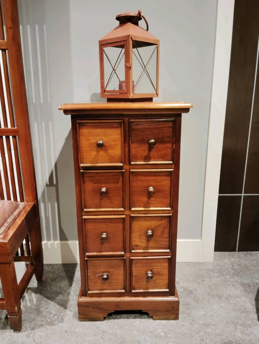 Dark wood furniture - Image 3