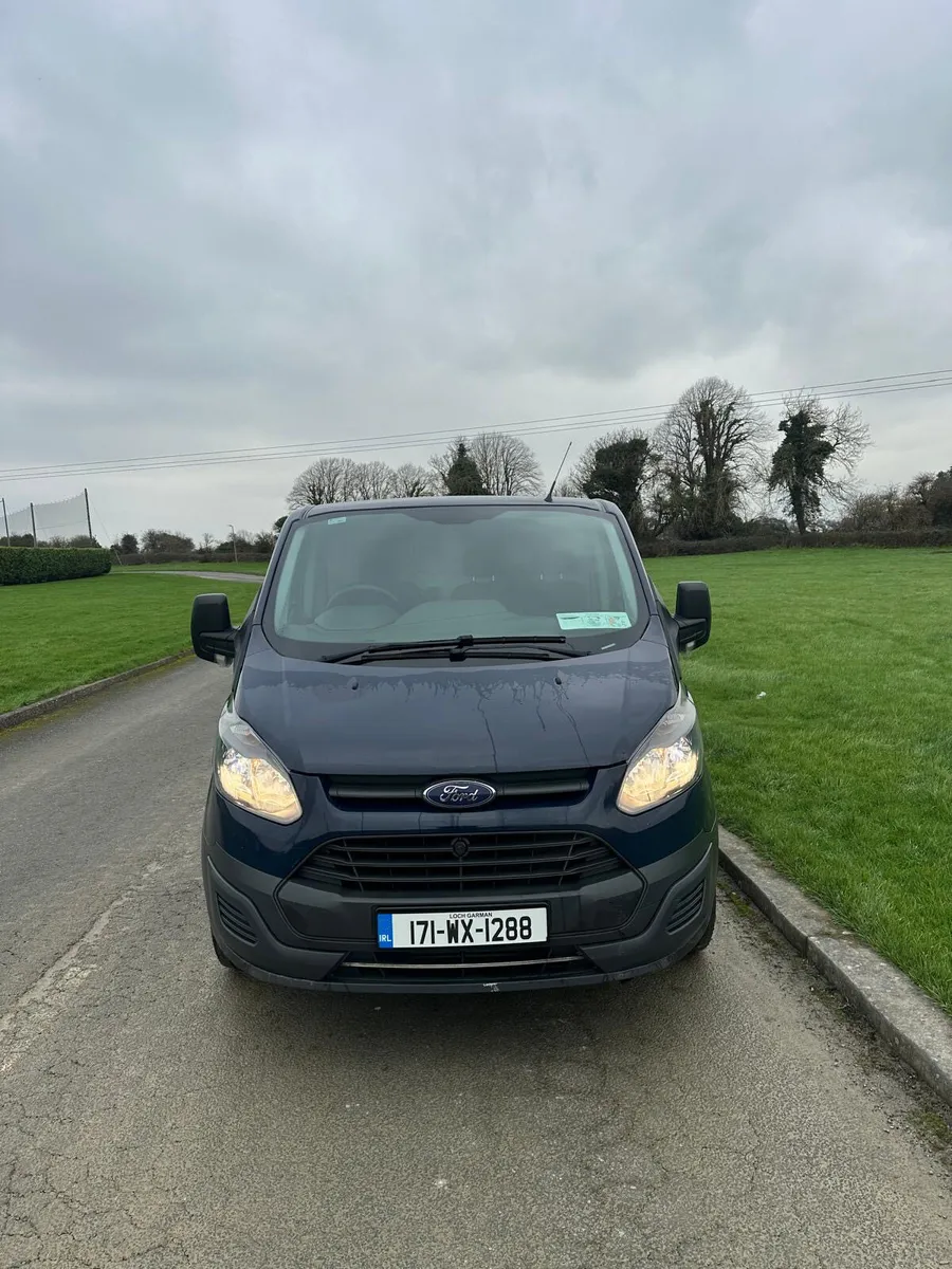 Ford Transit Custom 2017 Cvrt 8/26 - Image 3