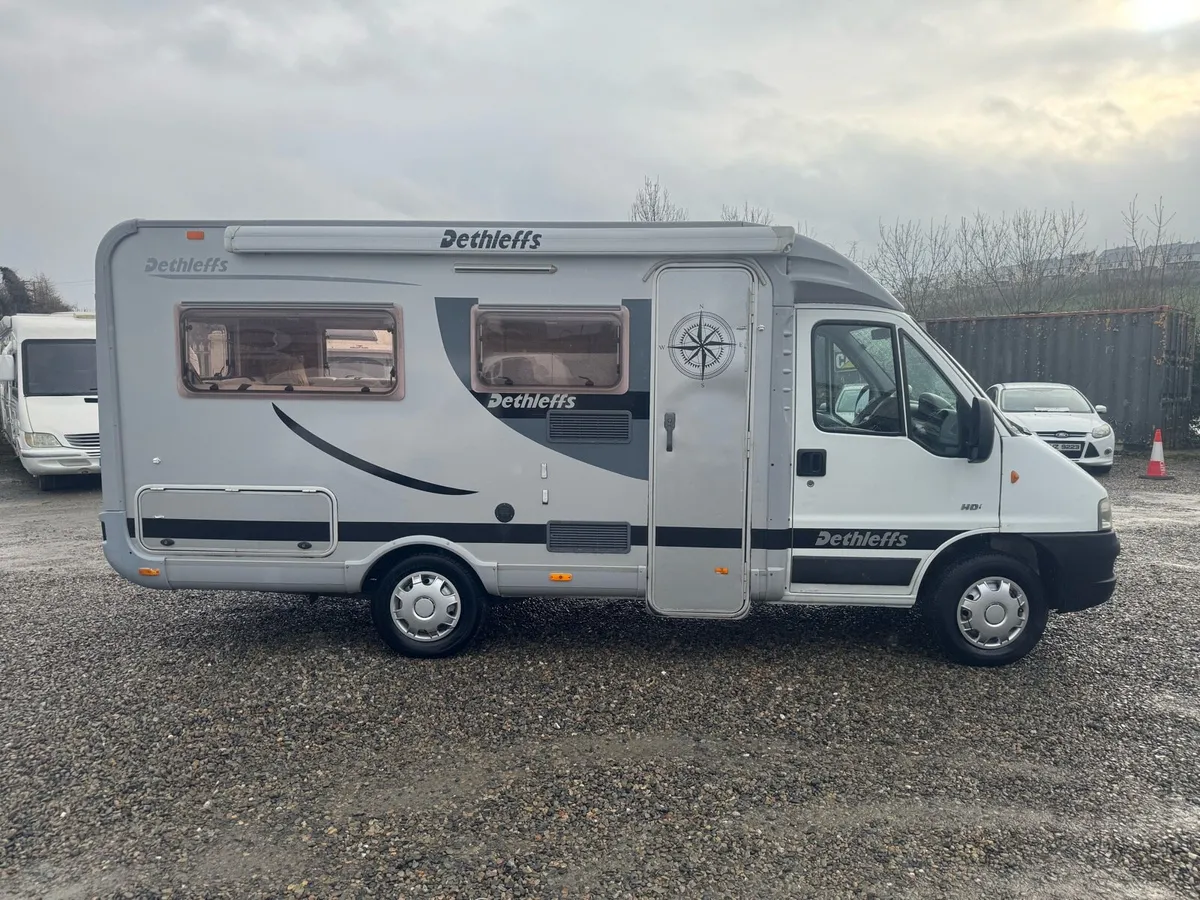 2005 Dethleffs globebus - Image 2