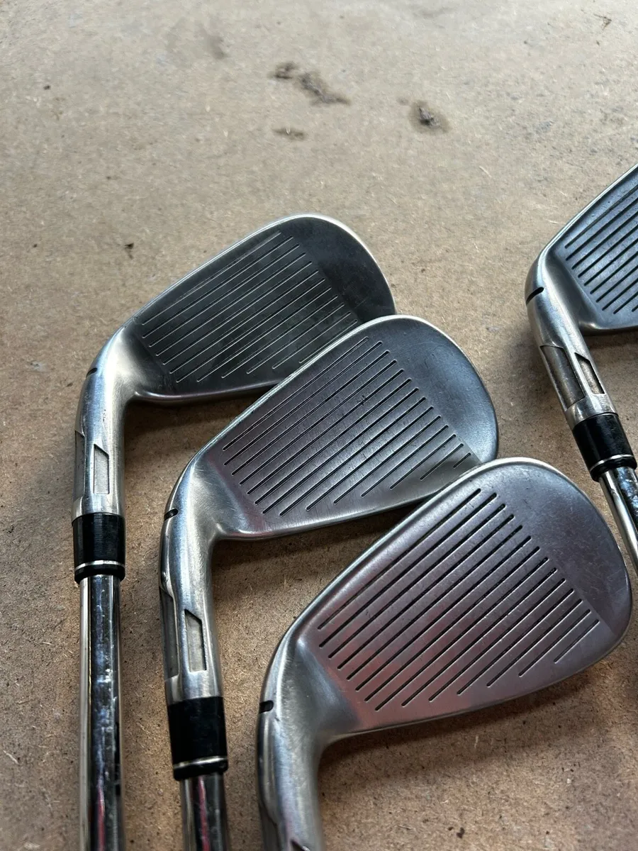 Taylormade Sim 2 Max Irons 6-PW - Image 2