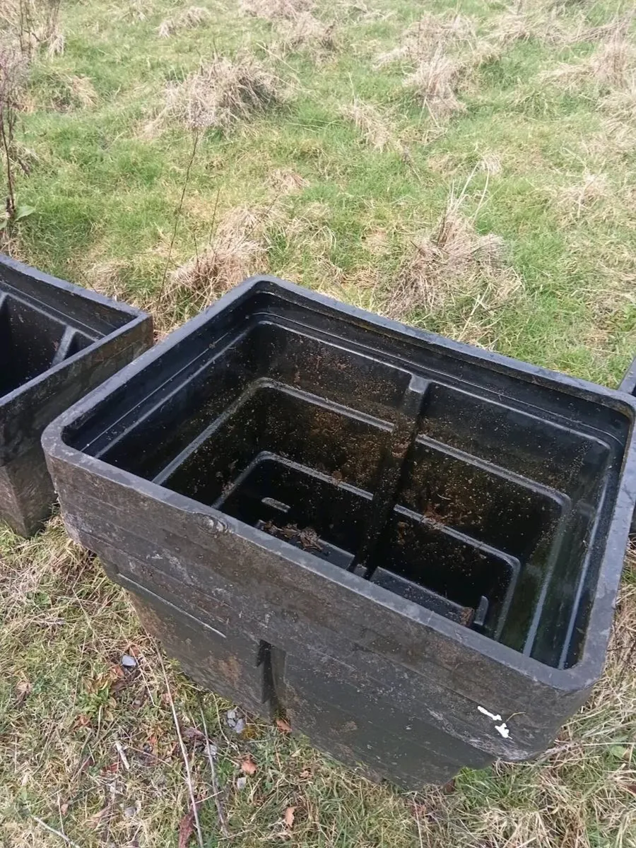 Water trough - Image 2