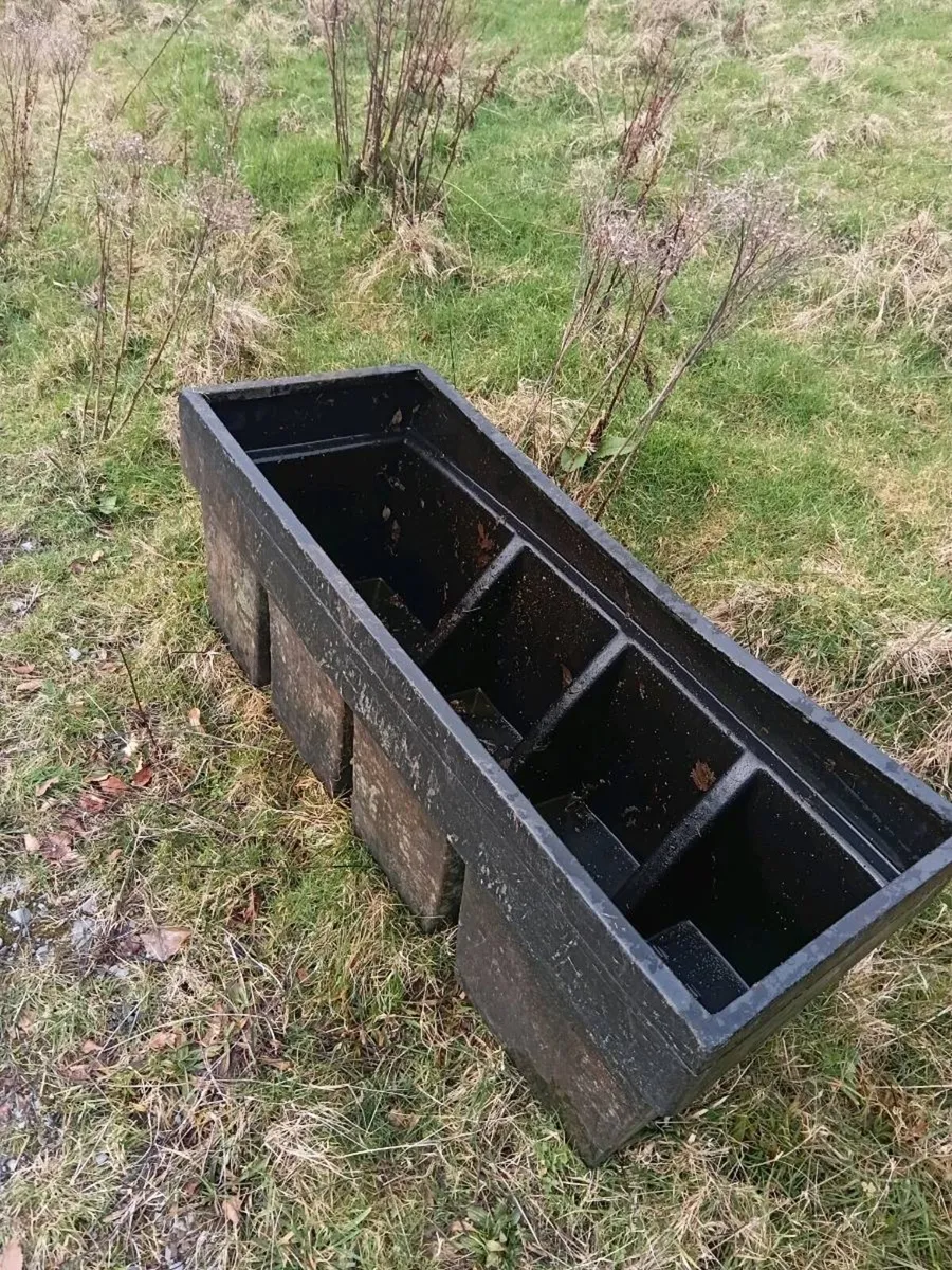 Water trough - Image 3