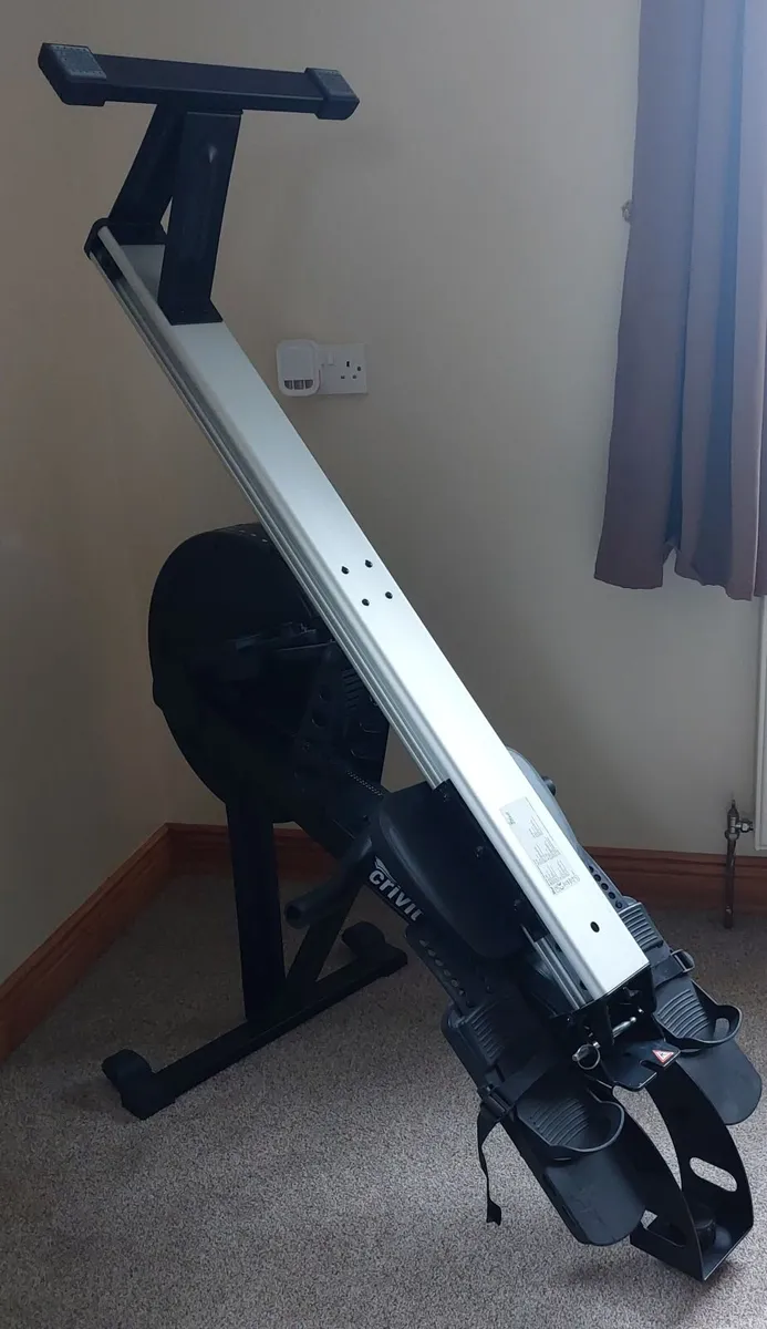 Crivit rowing machine - Image 2