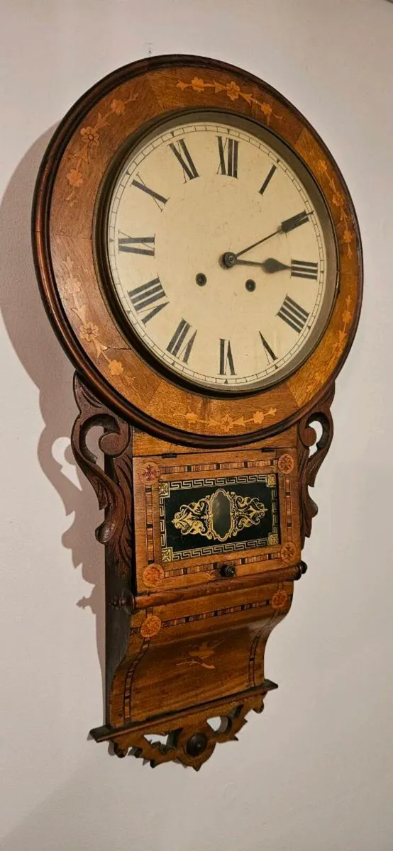 ANTIQUE CLOCK - Image 1