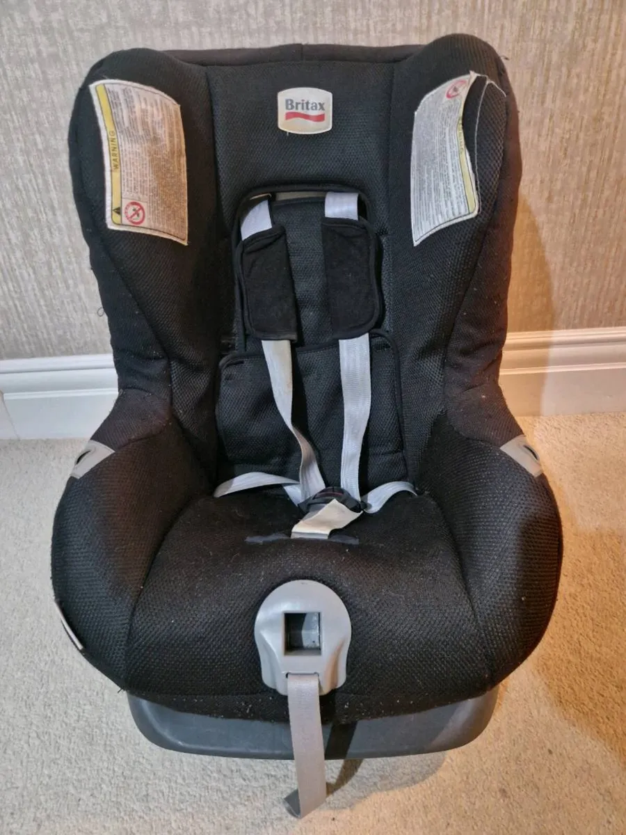 Car Seat - Image 1