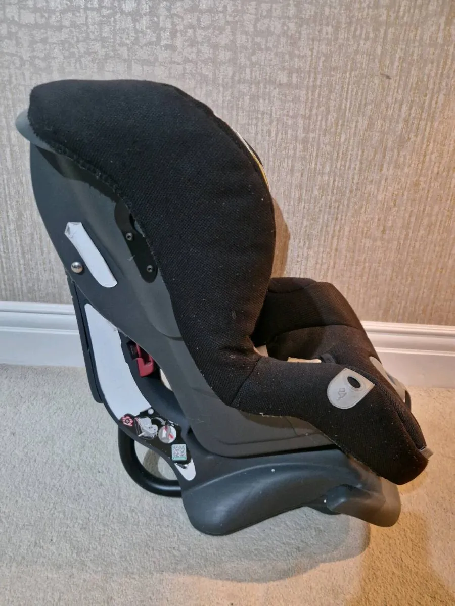 Car Seat - Image 2