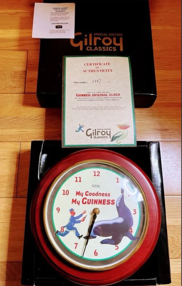 Pub memorabilia - Image 1