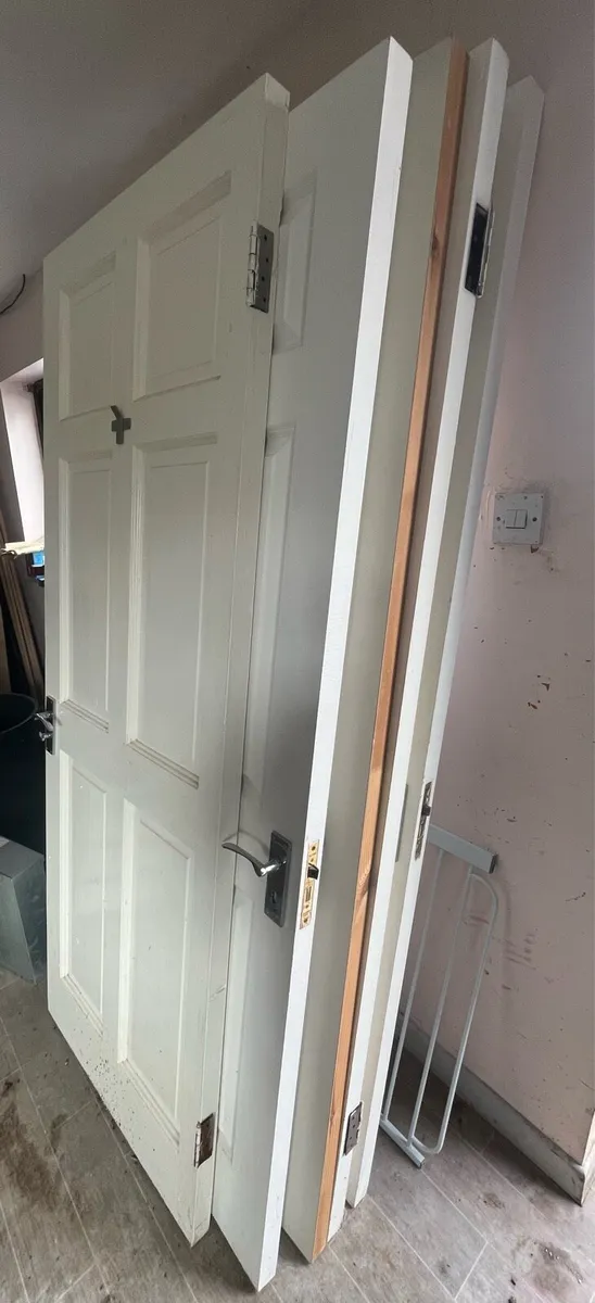 5 Internal White Primed 6-Panel Door - Image 1