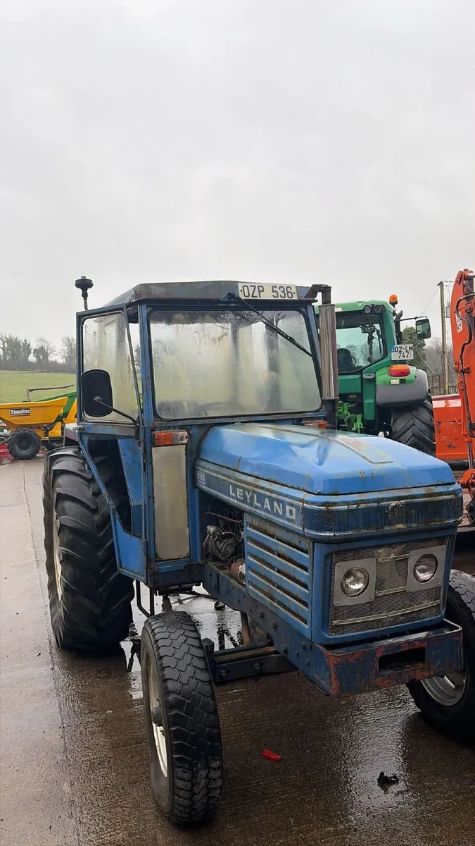 Leyland 255 tractor - Image 1