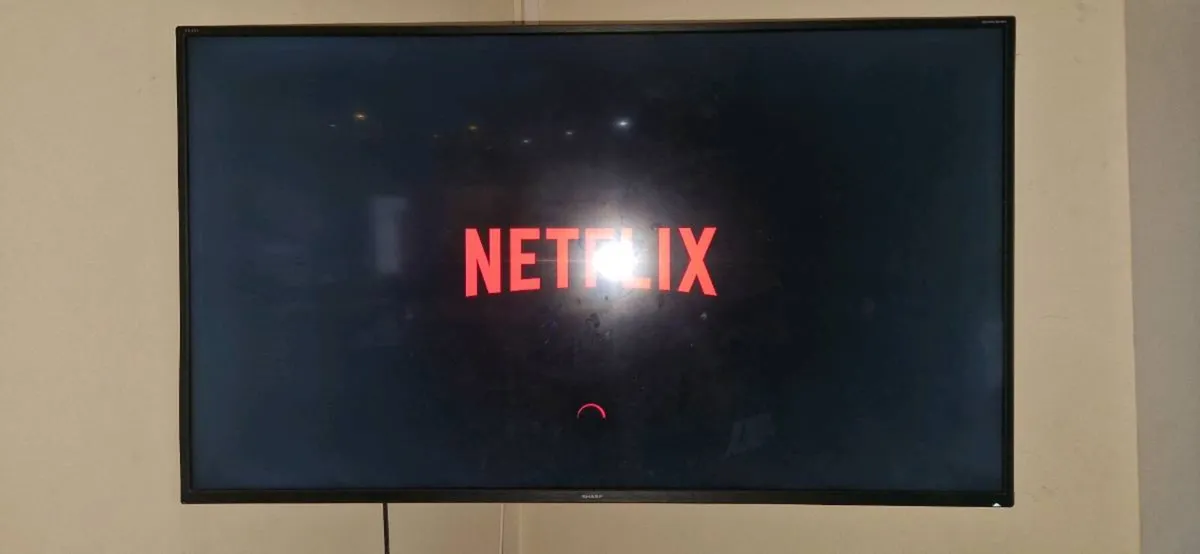 Sharp smart tv - Image 1