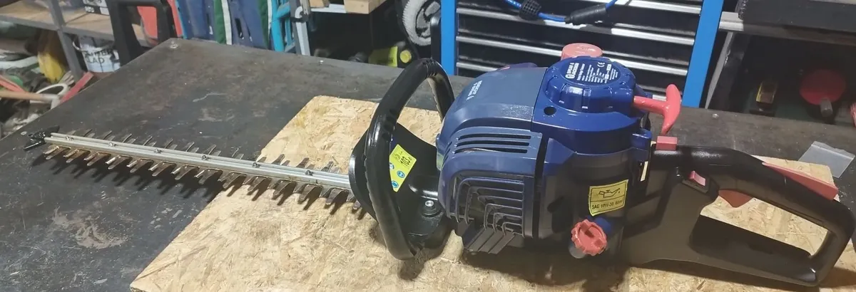 Hedge Trimmer for sale - Image 1