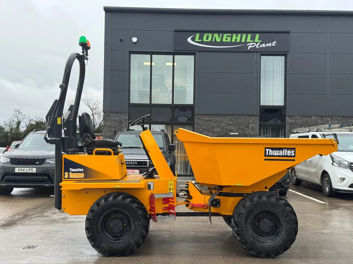 THWAITES 3 TON SWIVEL 300HRS - Image 1