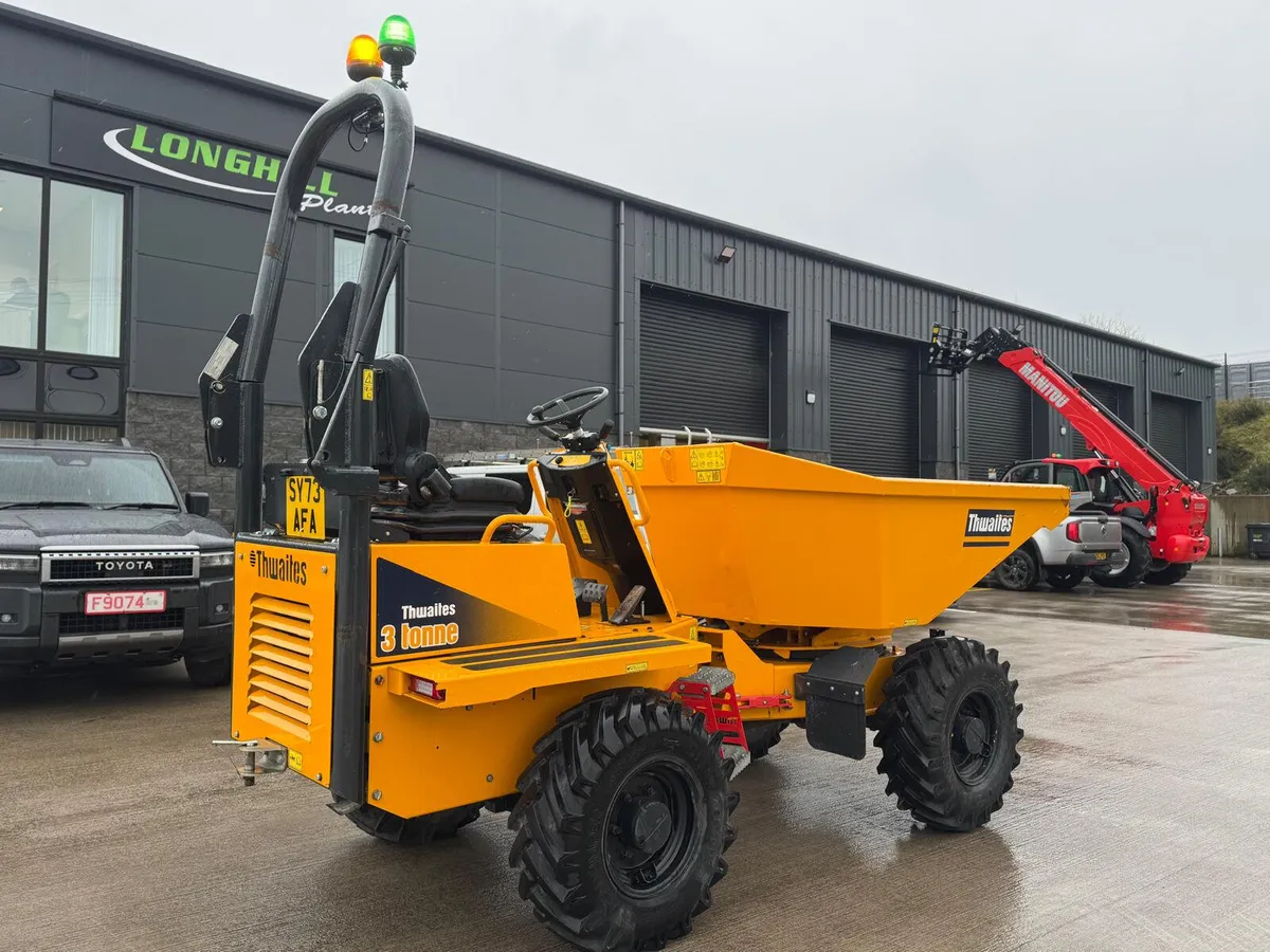 THWAITES 3 TON SWIVEL 300HRS - Image 3