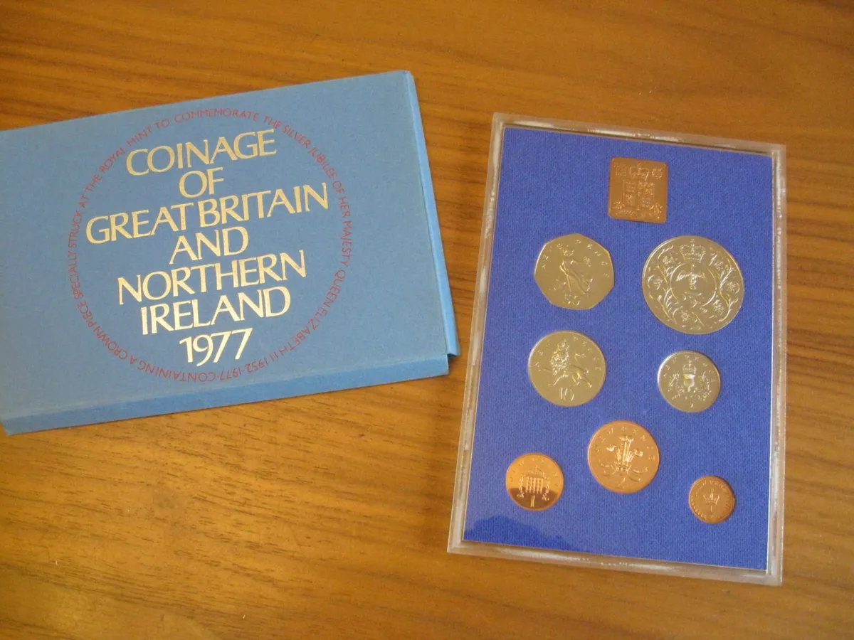 1977 Coinage of Great Britain & Northern Ireland - Image 1