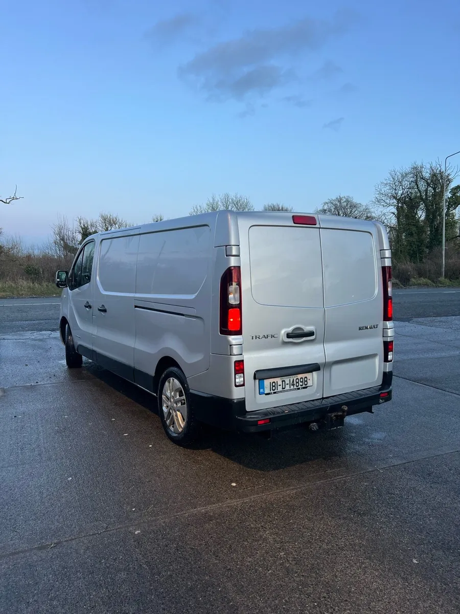 Renault Trafic - Image 3