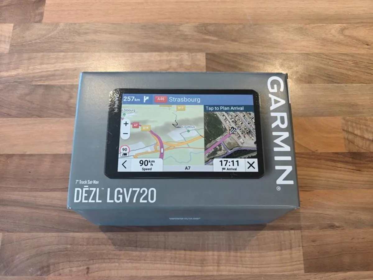 Garmin Dezl LGV720 HGV sat nav - Eircodes - Europe - Image 1