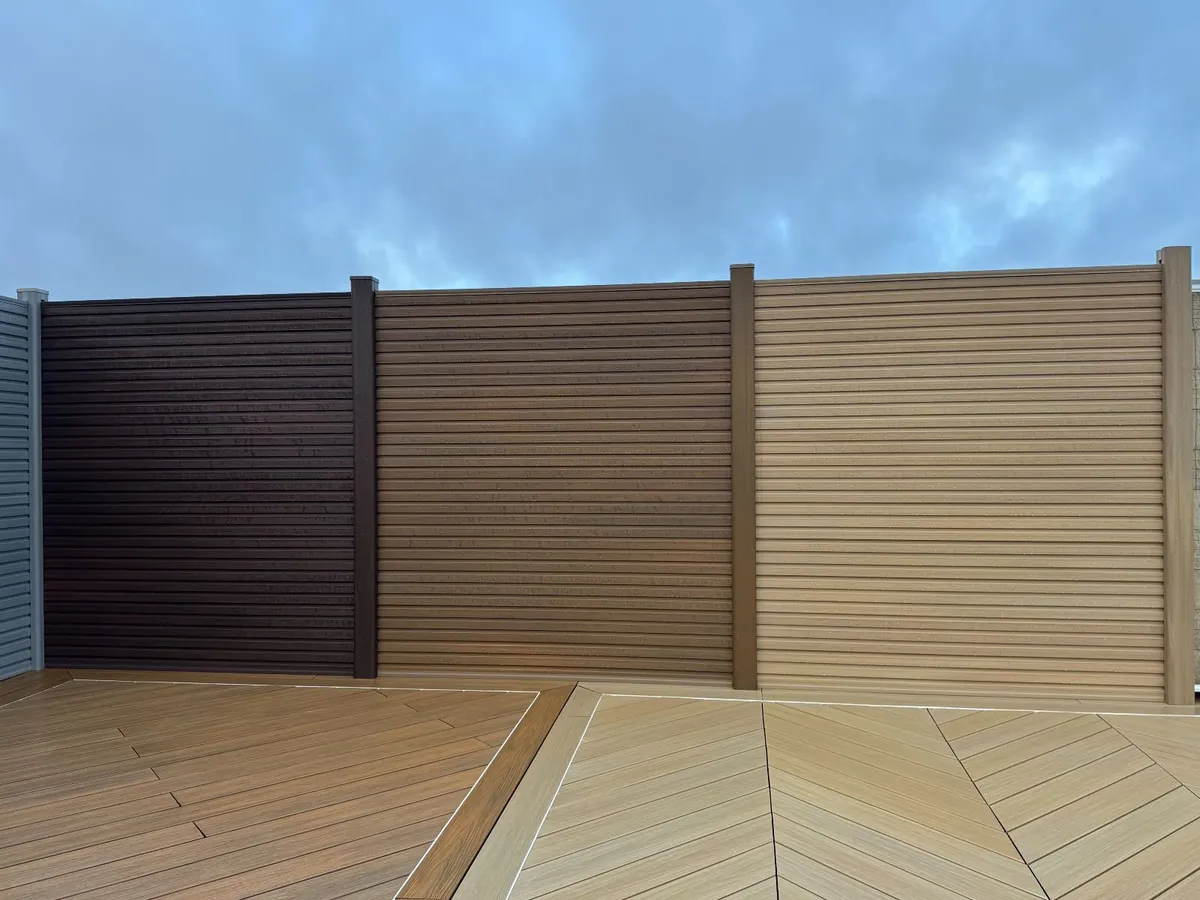 Composite Slatted Fencing Set DELIVERY NATIONWIDE - Image 2