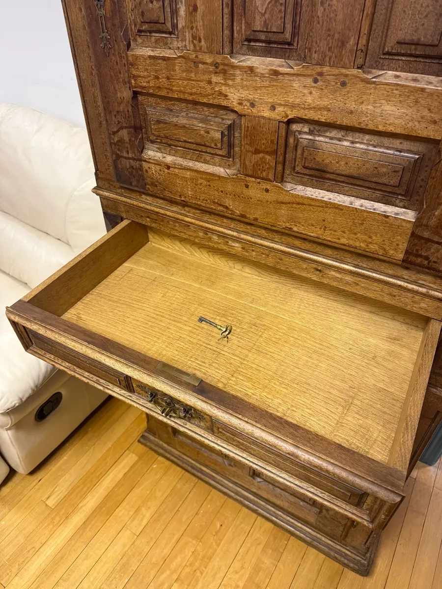 Antique tall Paris sideboard - Image 4