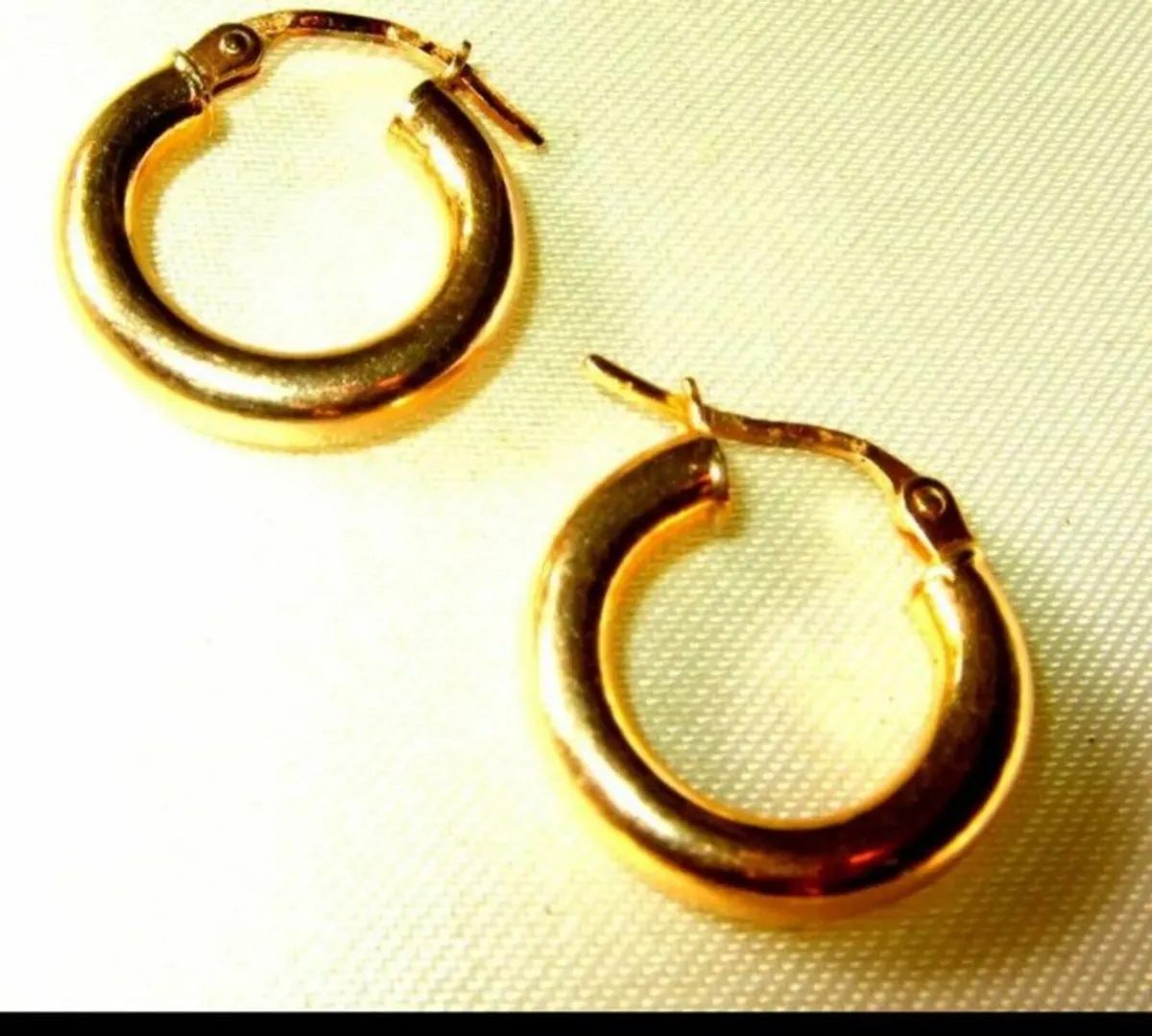 Vintage Hallmarked 9ct Gold Hoops - Image 3