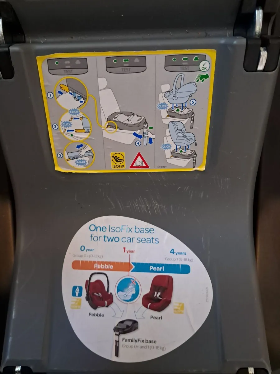 Maxi cosi Familyfix isofix car seat base - Image 3