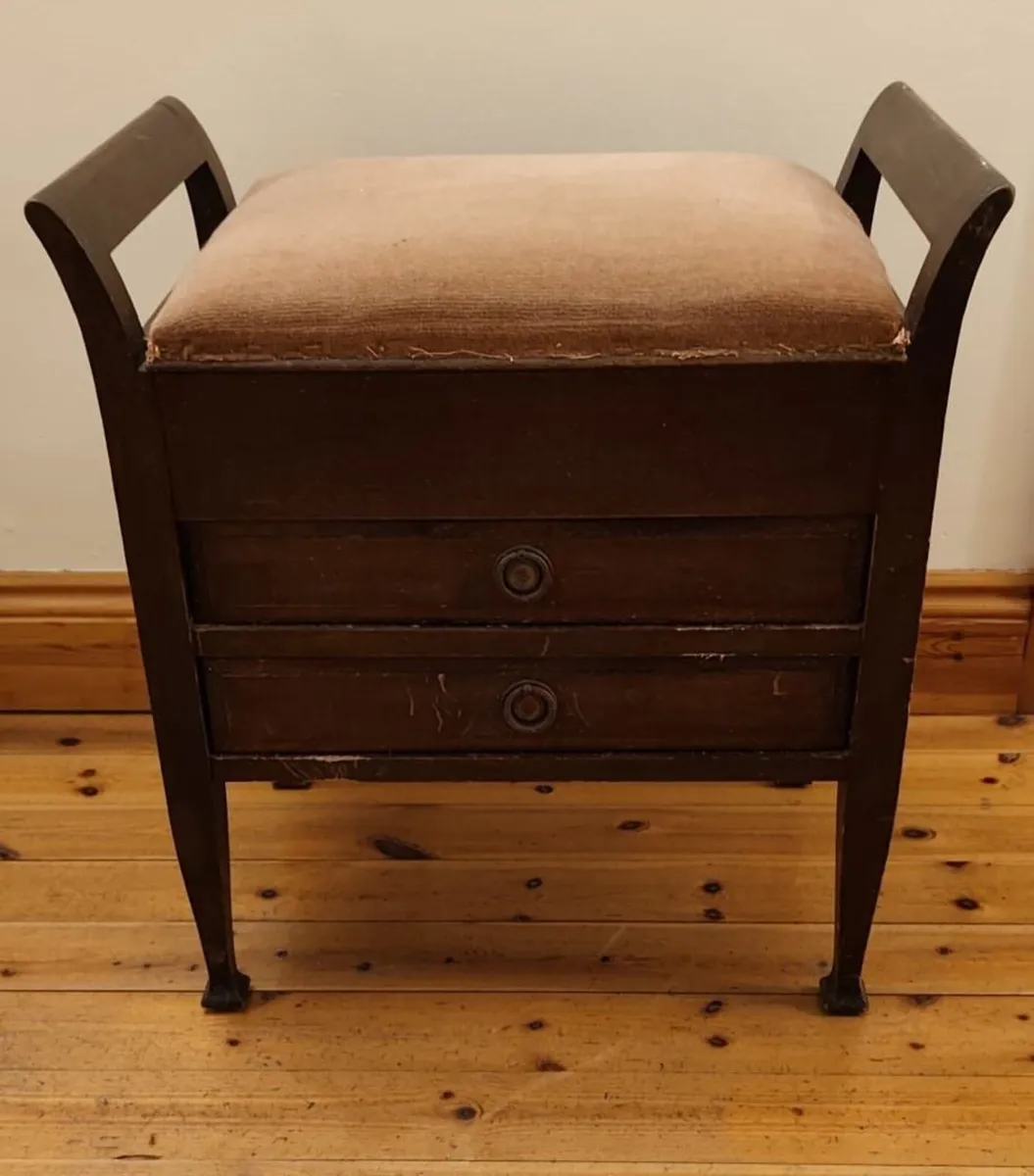 Piano stool - Image 1