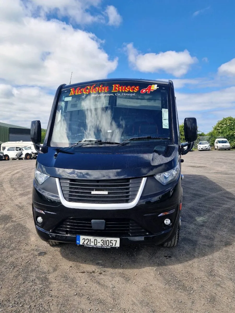 221 Iveco Turas 700s - Image 2
