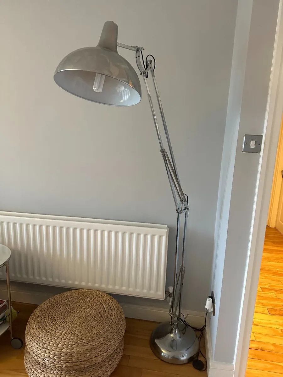 Floor lamp - Image 1