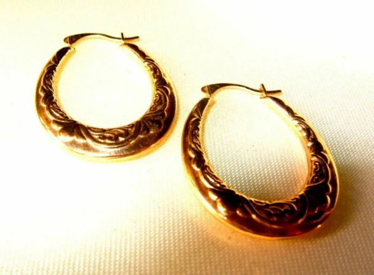 Vintage Hallmarked 9ct Gold Hoops - Image 3
