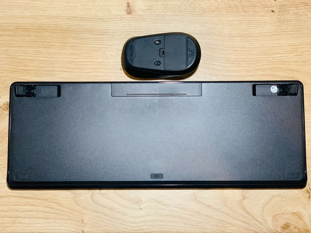 Microsoft Wireless Desktop Keyboard + Mouse - Image 2