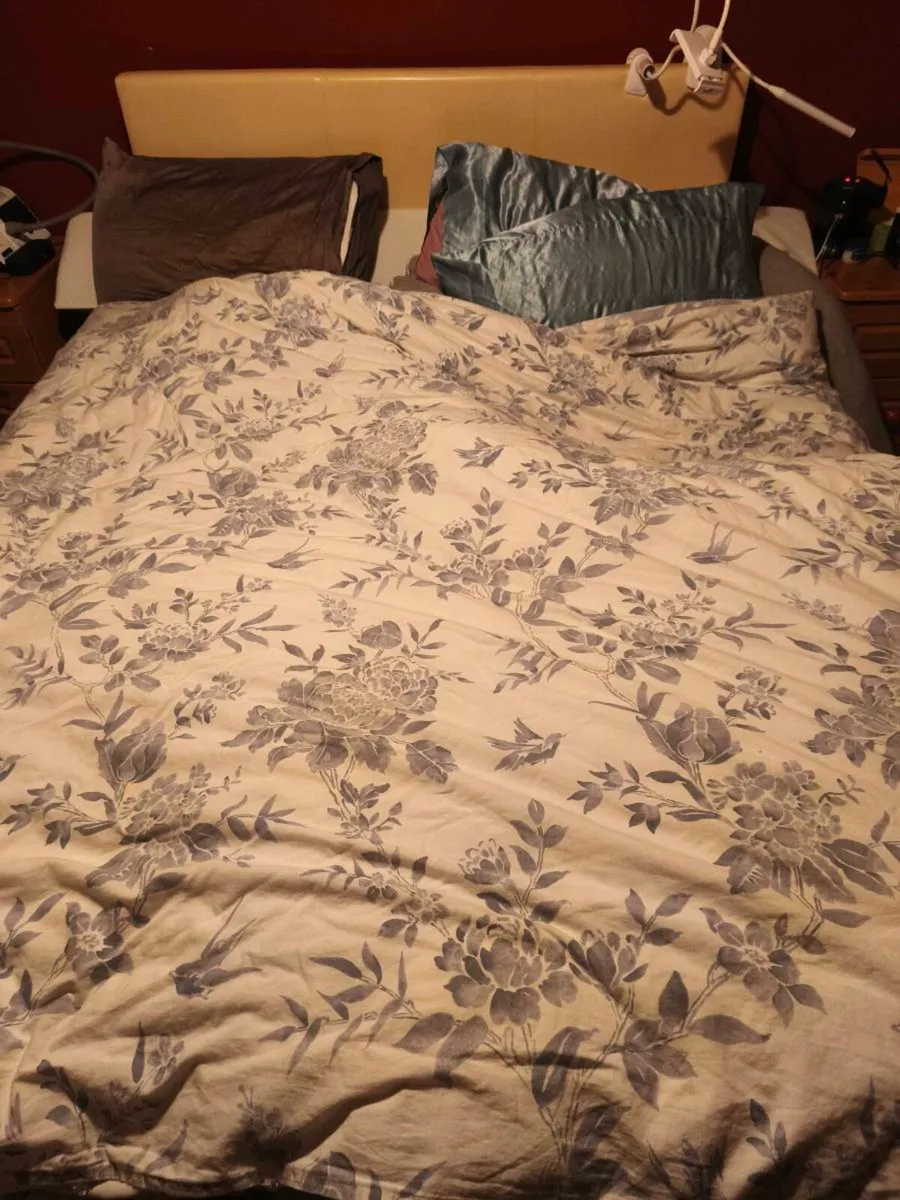 King size bedframe, mattress and headboard - Image 1