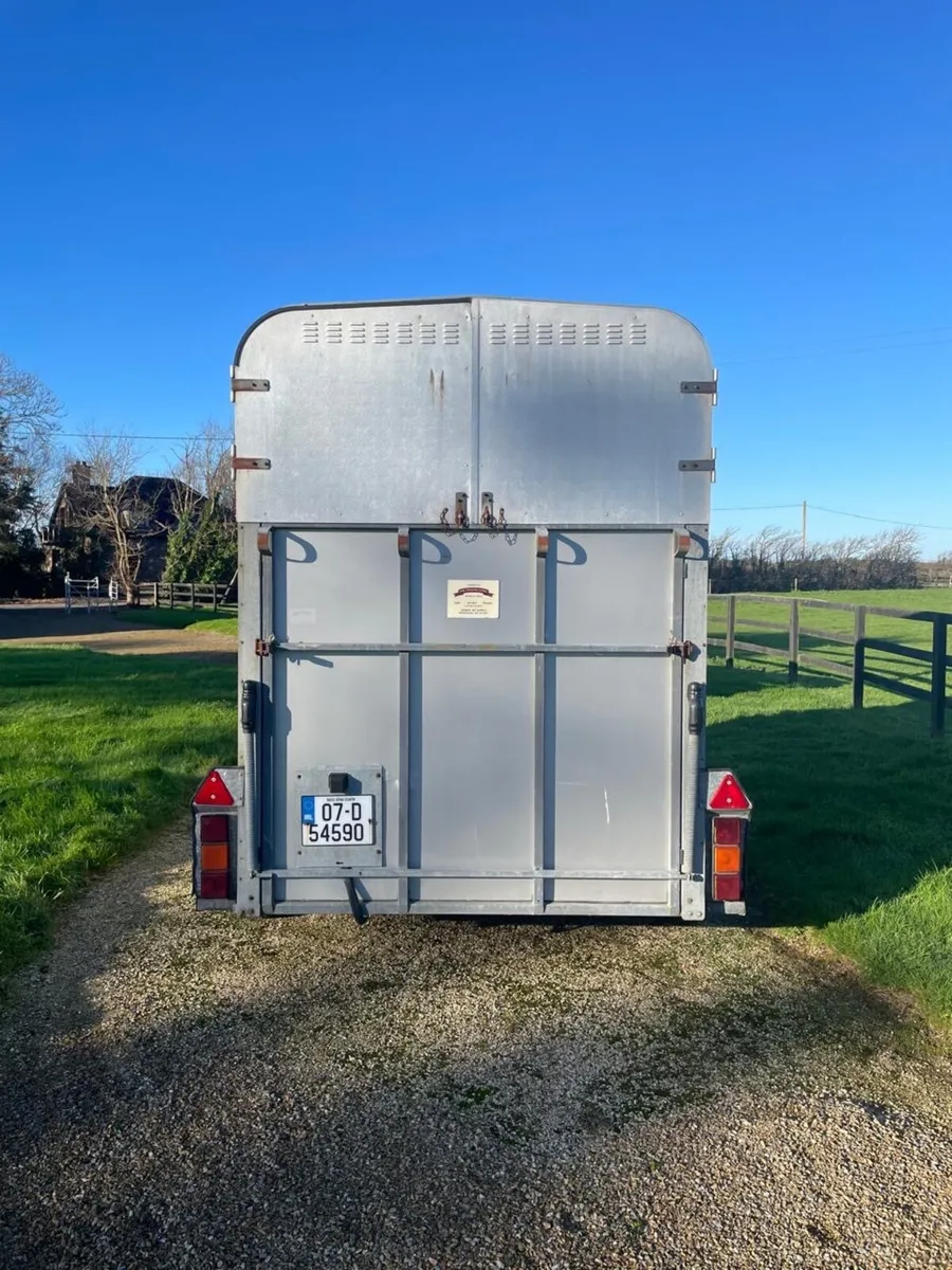 Horse Box - Image 2