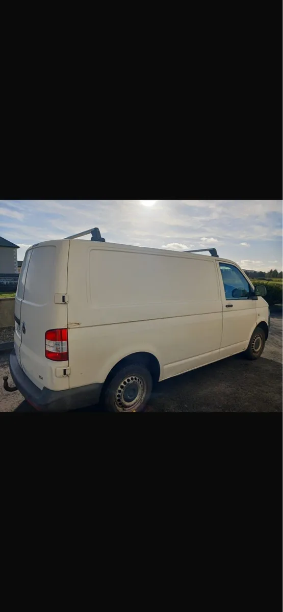 Volkswagen Transporter - Image 3