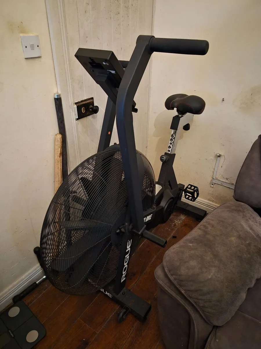 Gym equipment - Image 2