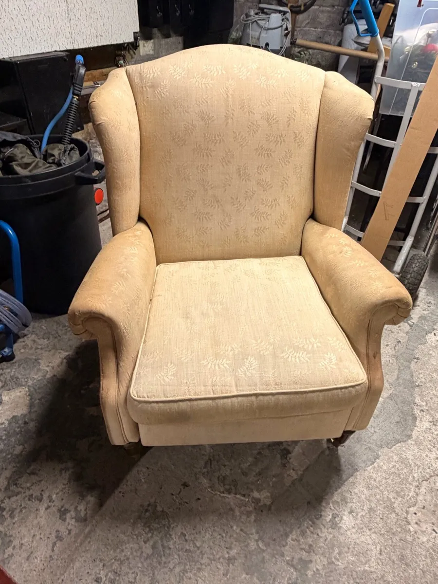 Laura Ashley Queen Ann recliner - Image 1