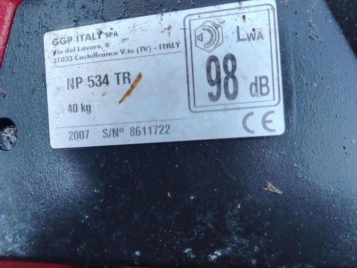 Castelgarden self-drive lawnmower priced - Image 2