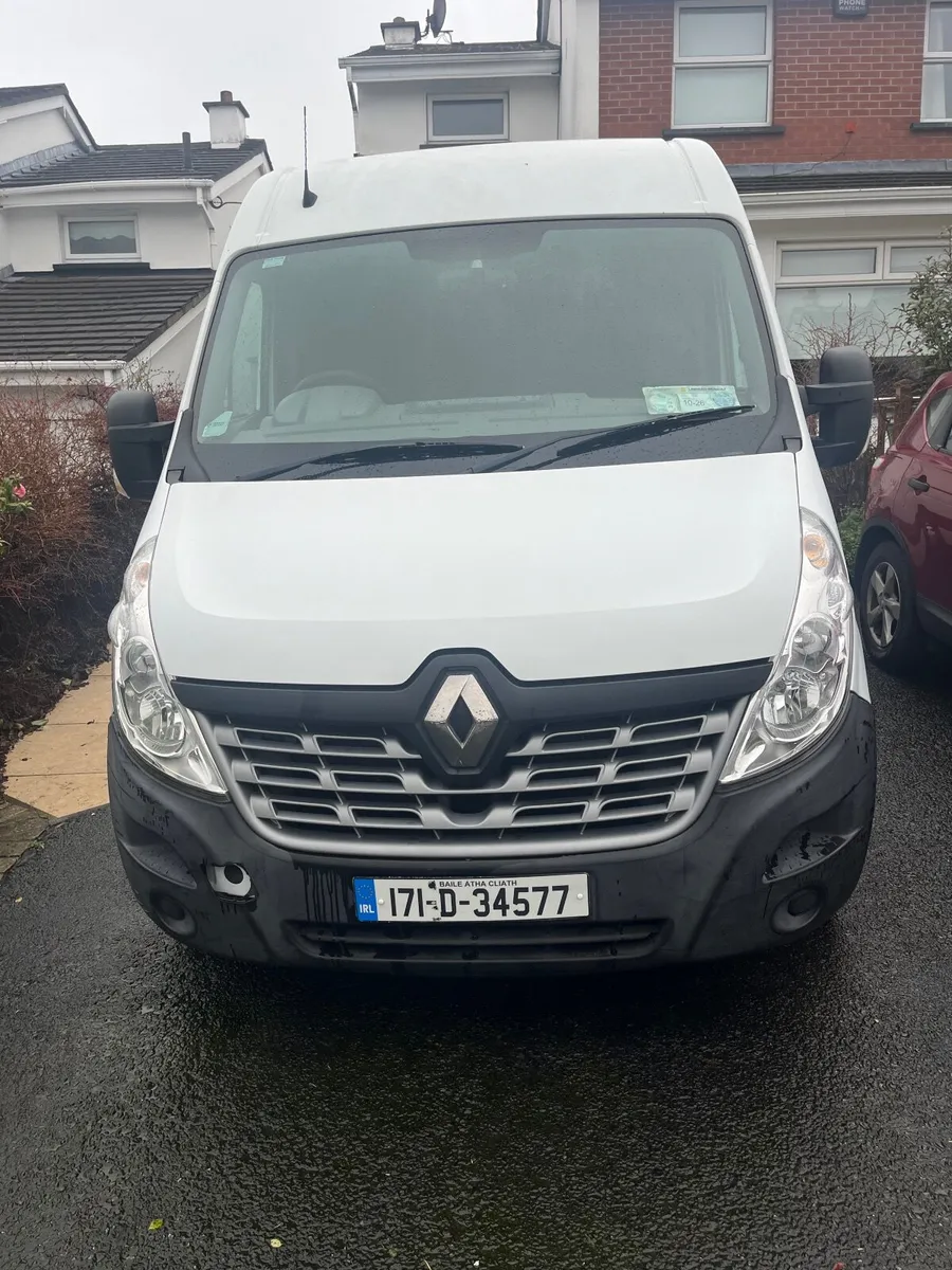 Renault Master 2017 - Image 1