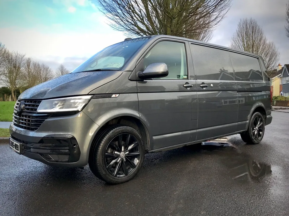 VW Transporter T6.1 LWB Auto Highline 2023 - Image 4