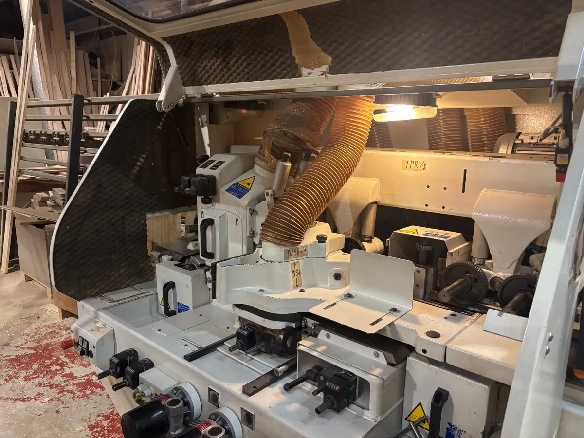 SCM Superset XL Fully Automatic 5 Head Moulder - Image 3