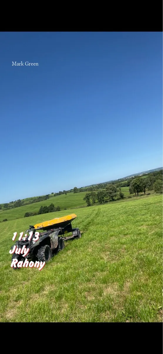 Fertilizer spreading - Image 4