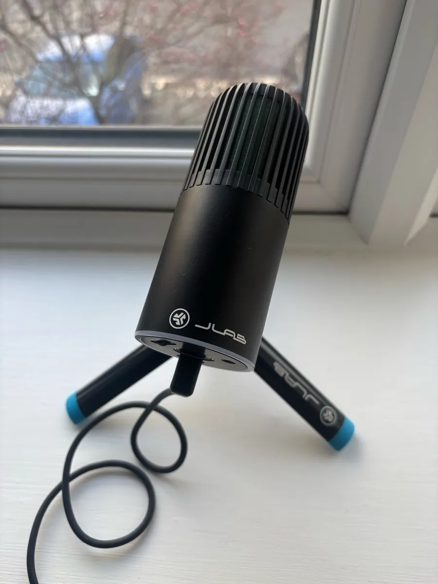 JLAB Mic and Razor Video Camera Bundle - Image 1