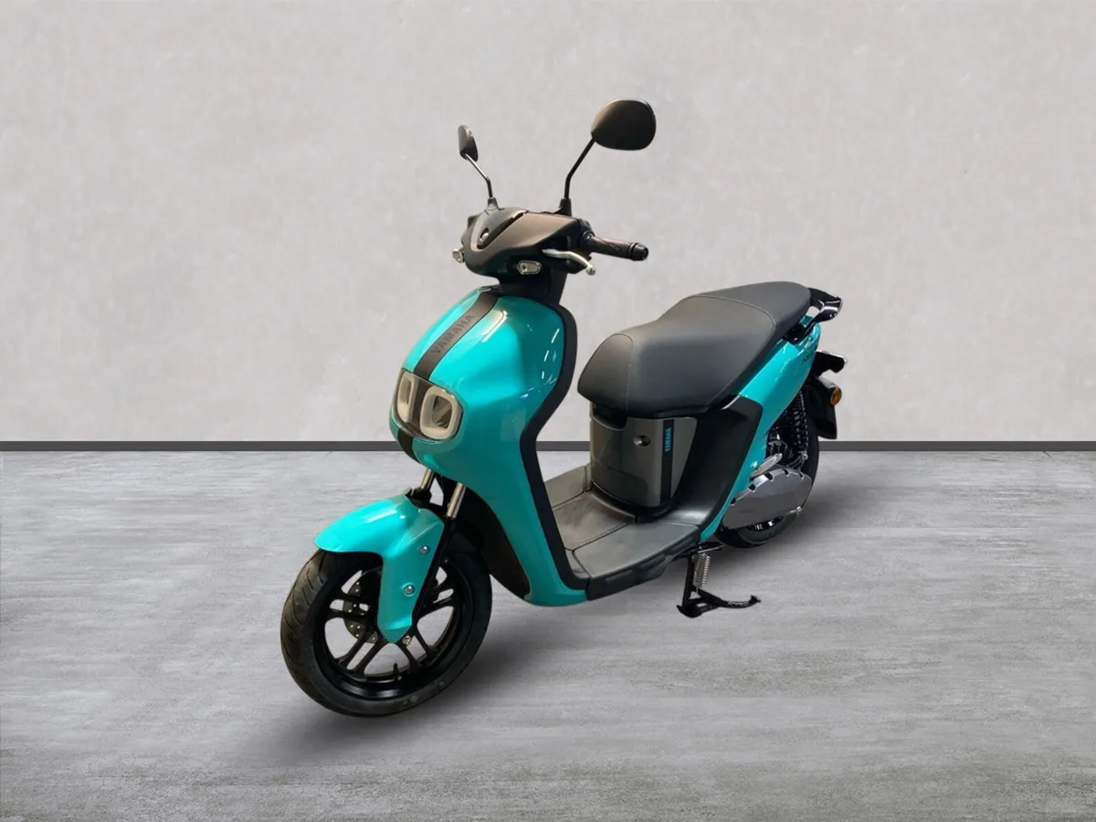 Yamaha Neos EV Electric Scooter, Jan 26 NI Reg - Image 4